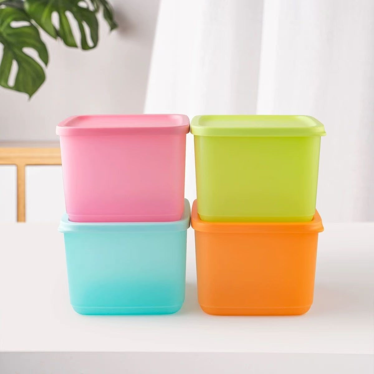 Plastic Container Set, 800ml, Set Of 4, Multicolour